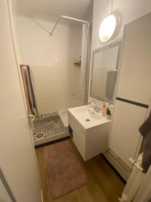 T4 A Deux Pas De La Gare St Charles Apartment Marseille