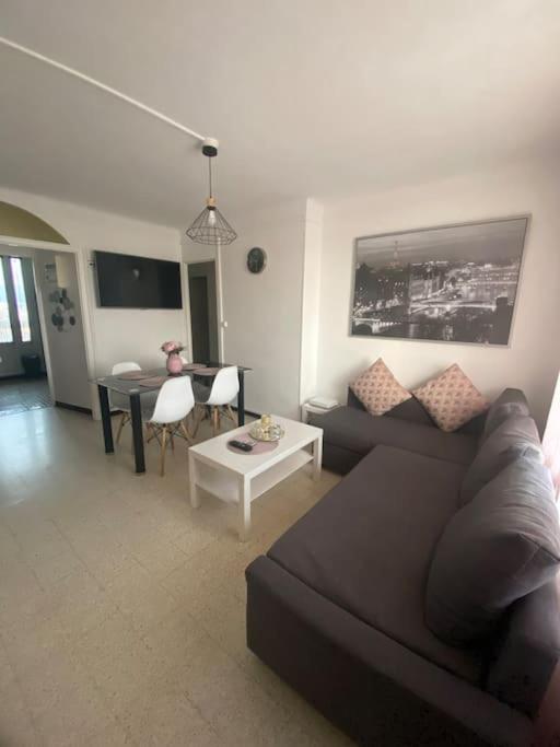 T4 A Deux Pas De La Gare St Charles Apartment Marseille