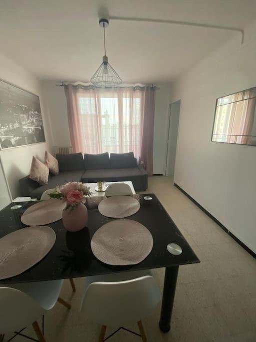 T4 A Deux Pas De La Gare St Charles Apartment Marseille